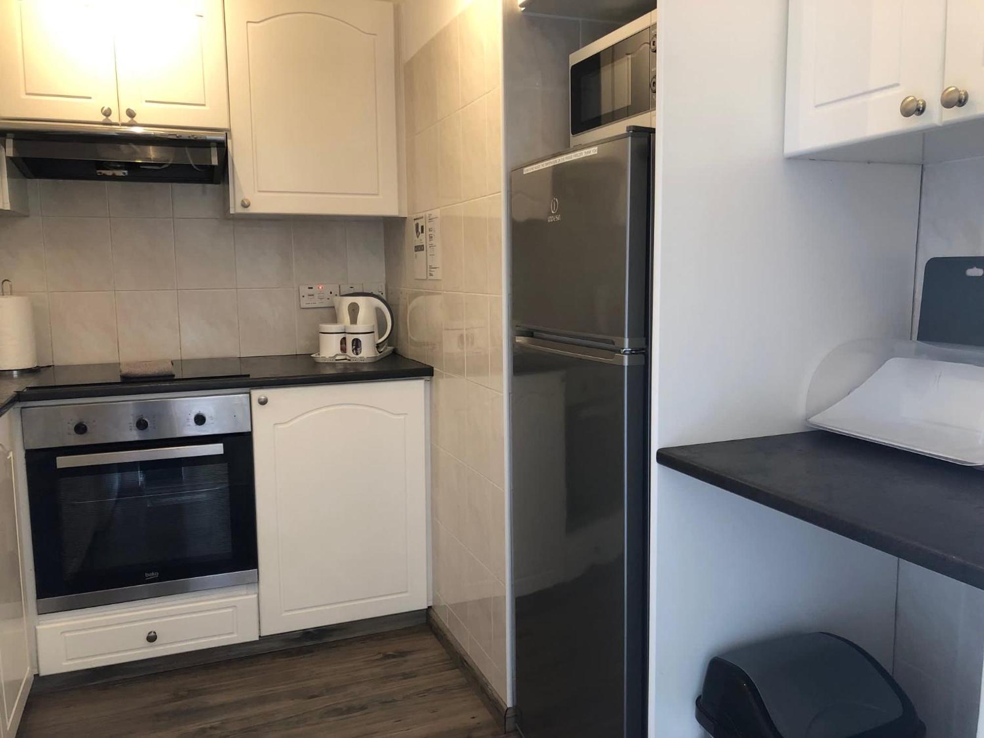 Kings Palace - Modern And Stylish 1 Bedroom Apartment Пафос Экстерьер фото